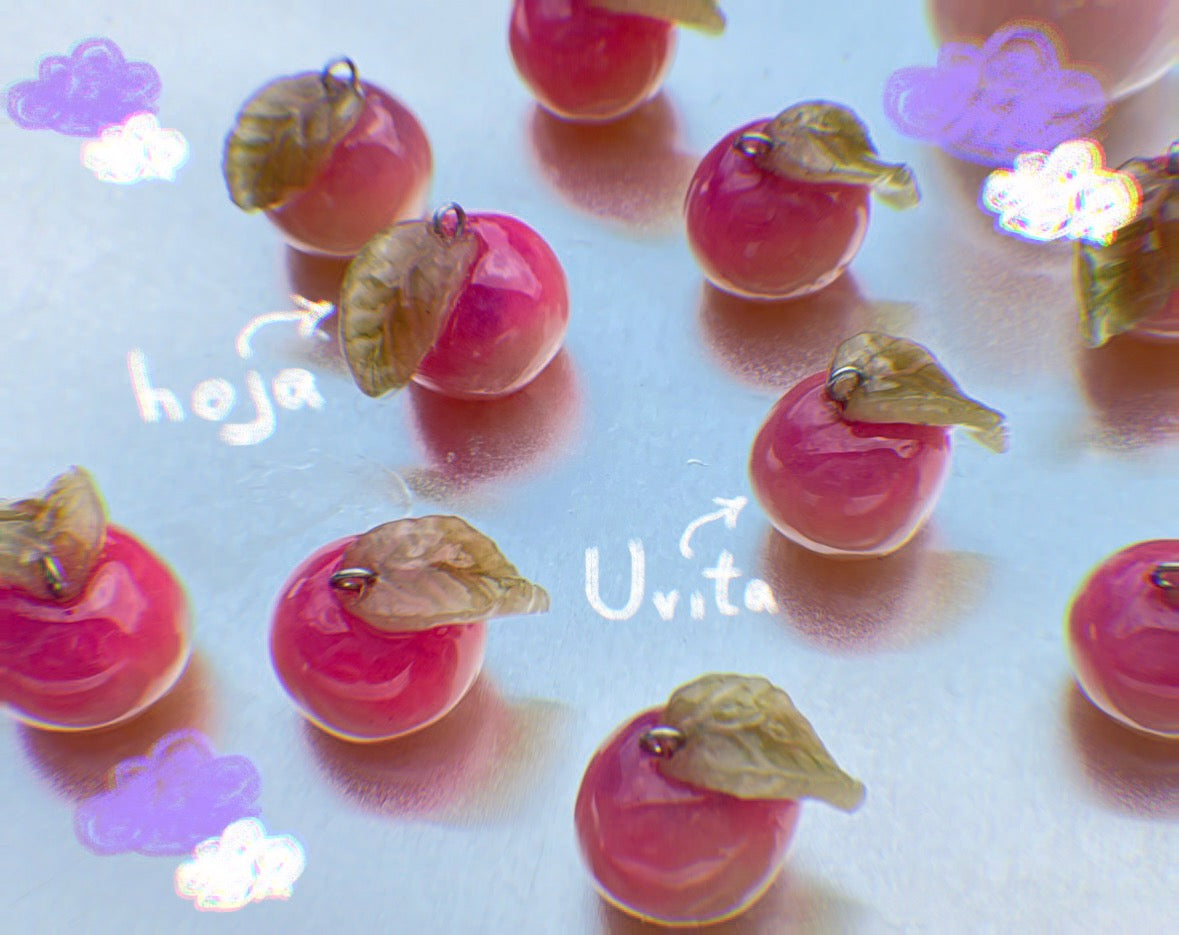Mini uva charm (dije)